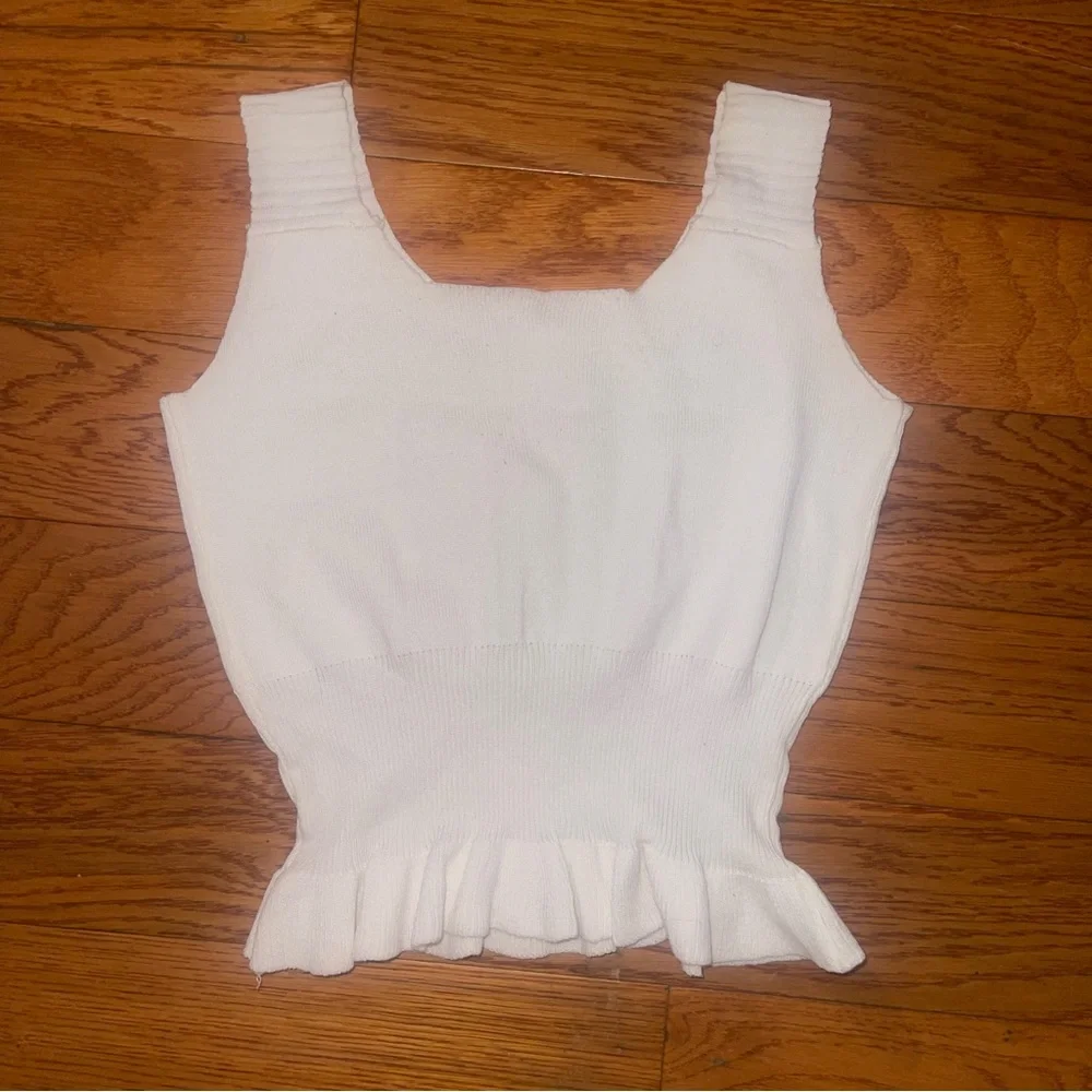 White Ruffled Cropped Tank - Picture 3 of 3